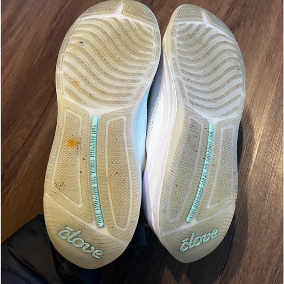 clove nursing shoes - Picture 4 of 4